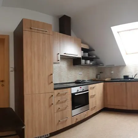 Pod Rozhlednou Skuteč