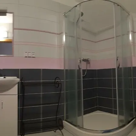 Pod Rozhlednou בית כפרי Skuteč